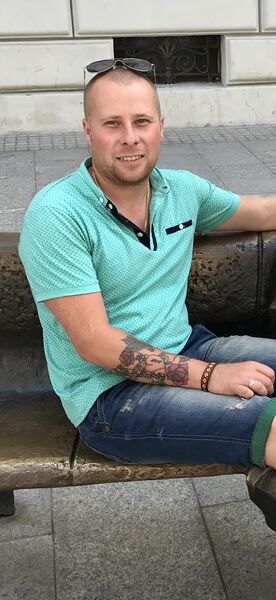   ,   Vitalli, 33 ,   