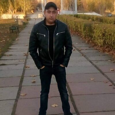  ,   Tudor, 41 ,   ,   , c 
