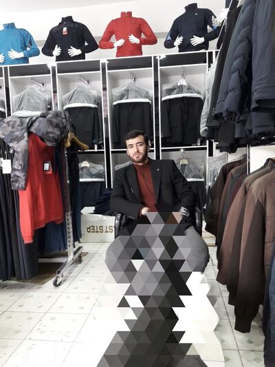  ,   Salmon, 28 ,   ,   