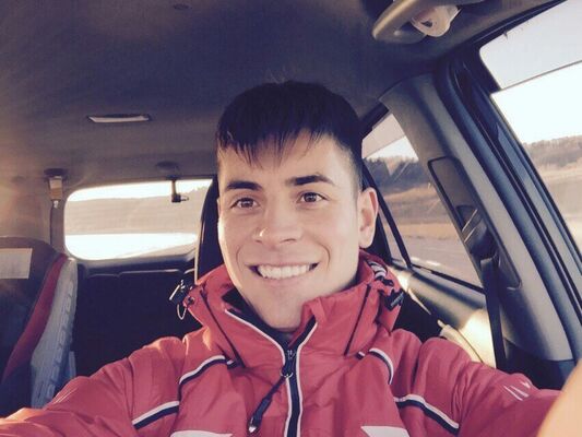  -,   Alexander, 34 ,  