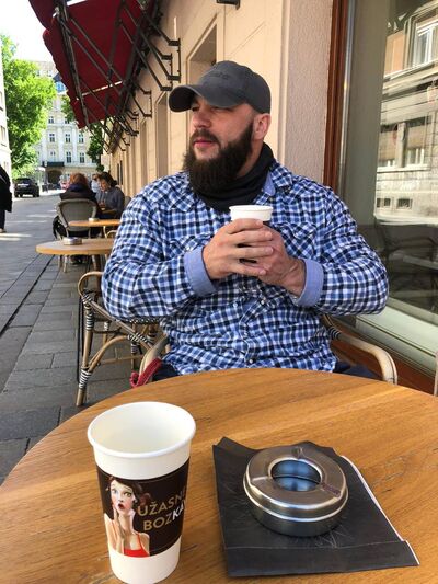  ,   Alex, 38 ,   ,   