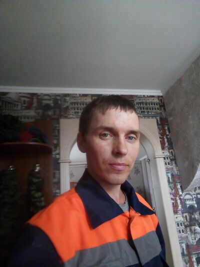  ,   Ivan, 37 ,   ,   , c 