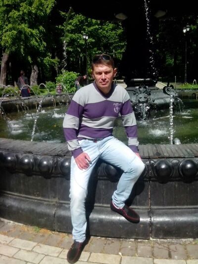  ,   Vladimir, 54 ,   , 
