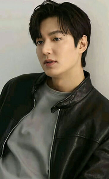  New York City,   Lee Minho, 37 ,   ,   , c 