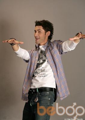  ,   DannY, 36 ,   