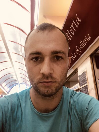 ,   Radu, 32 ,   ,   