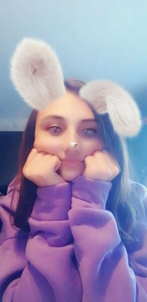  -,   Katya, 22 ,   