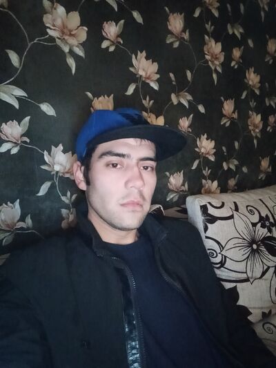  -,   Ali, 27 ,   ,   