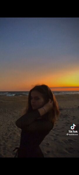  ,   Kate, 23 ,   ,   