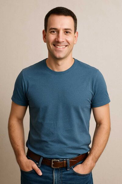  ,   Alex, 40 ,   ,   