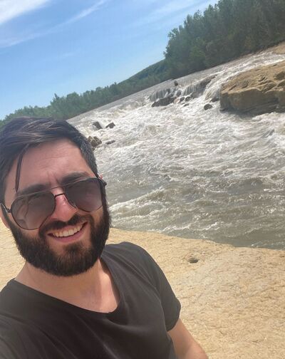 ,   Misha, 40 ,   ,   