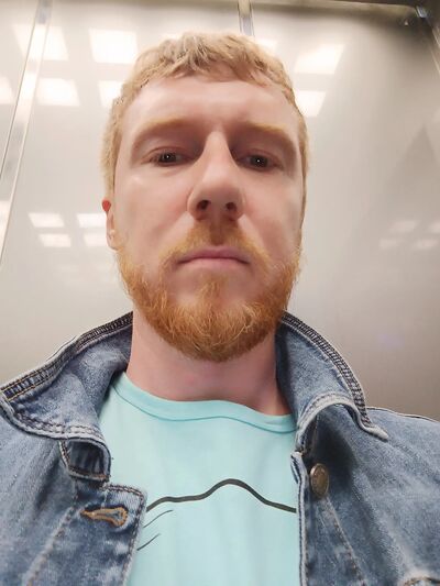  ,   Aunthone, 41 ,     , c 
