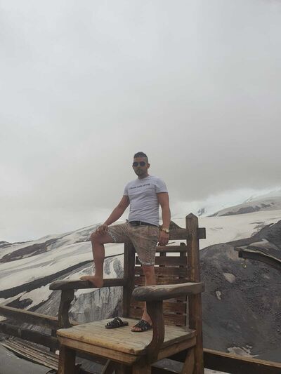  --,   Milton, 32 ,   ,   