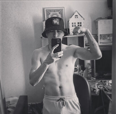  ,   , 28 ,   c 