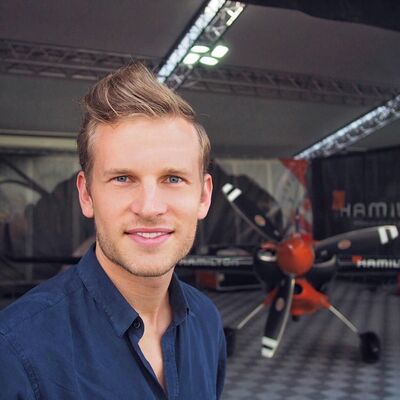  ,   JESPER, 39 ,   ,   , c 