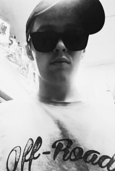  ,   Mr, 32 ,   ,   , c 