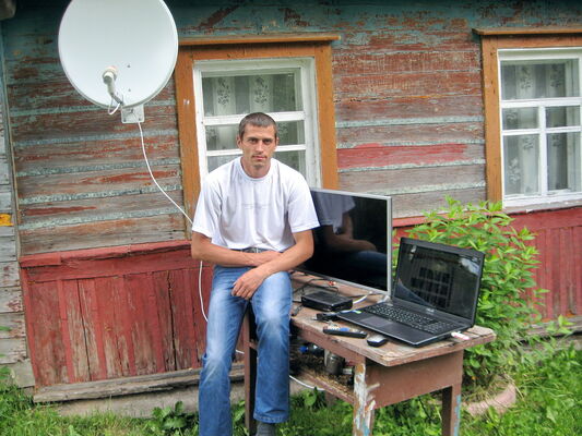  ,   SERGEI, 45 ,  