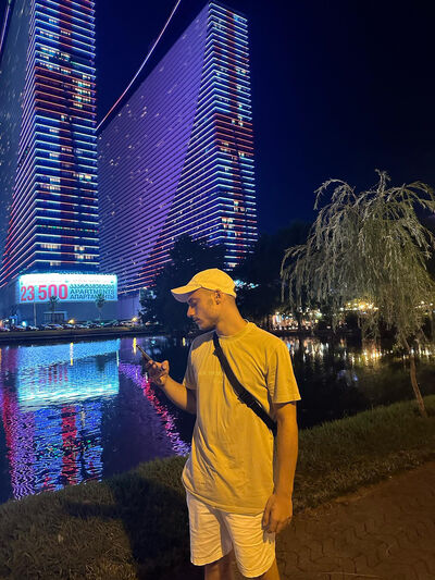  ,   Gio, 23 ,   