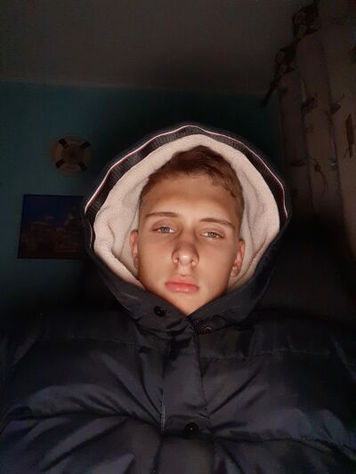 ,   Vlad, 20 ,   ,   