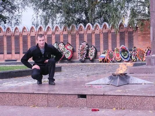  ,   Vladimir, 37 ,   ,   