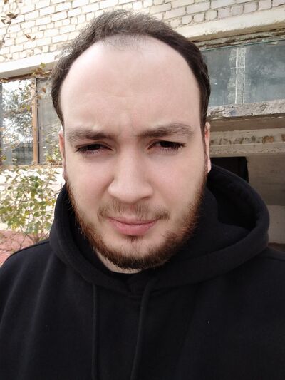  ,   Konstantin, 27 ,   ,   , c , 