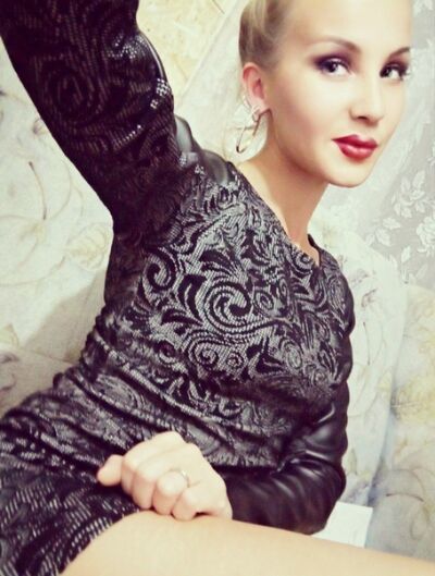  ,   Evelynn, 36 ,  