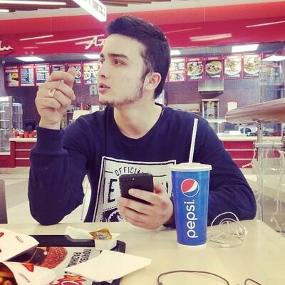  -,   Alex, 28 ,   ,   , c 