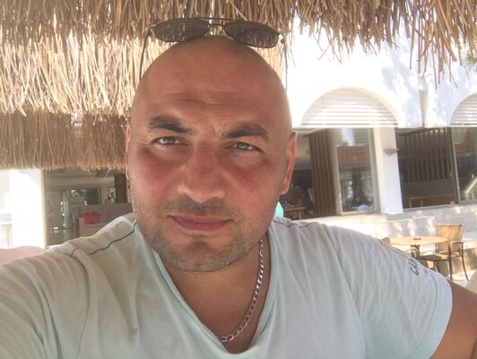  ,   Sami, 44 ,   ,   