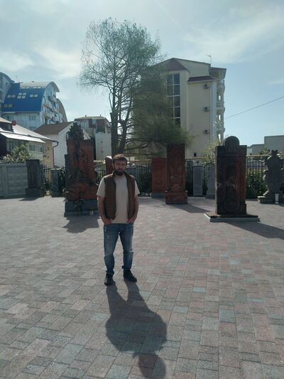  ,   Hovo, 36 ,   ,   