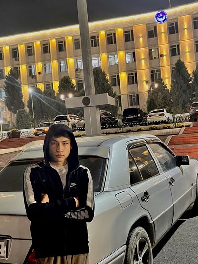  ,   Ali, 21 ,   ,   