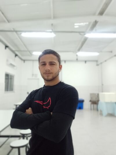  --,   Adriano, 19 ,   ,   