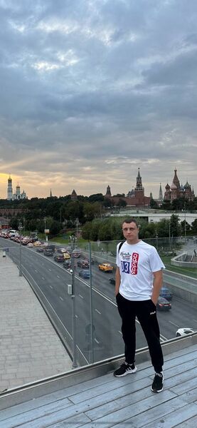  ,   Ruslan, 32 ,   , c , 
