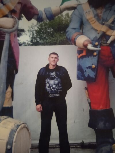  ,   Yury, 40 ,   ,   