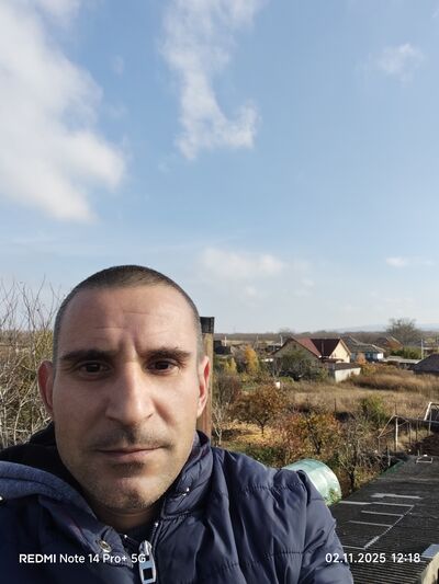  ,   Vasile, 35 ,   ,   