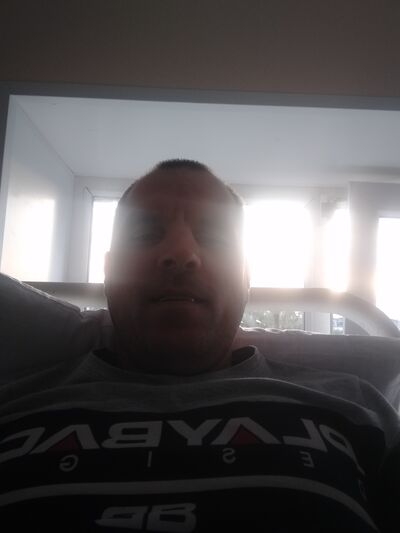   ,   Maxim, 37 ,     
