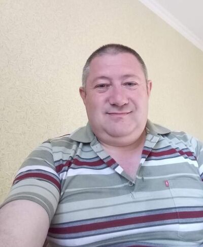  ,   AZAR, 56 ,   ,   , c 
