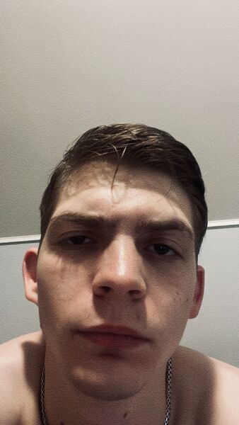  ,   Ilya, 22 ,   ,   