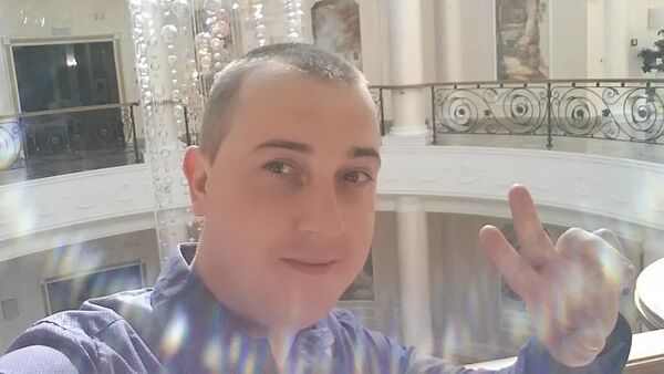  ,   Viktor, 34 ,   ,   , c 