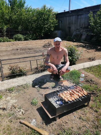  -,   Viktor, 44 ,     , c 