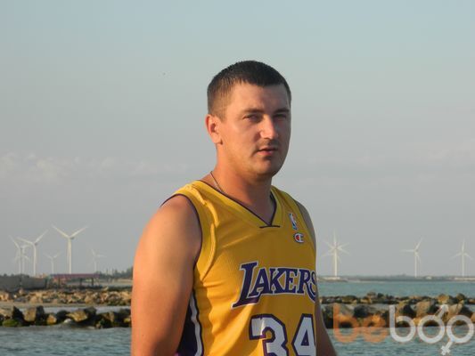  ,   Romeo, 37 ,     , c 