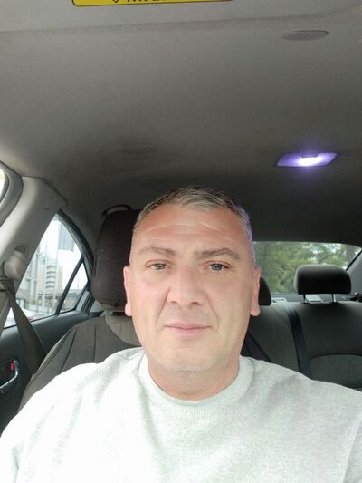  ,   Gio, 51 ,   , c 