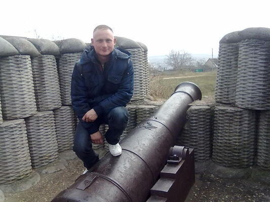  ,   Aleksandr, 37 ,   ,   , c 