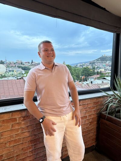  ,   Pavel, 35 ,   ,   , c , 