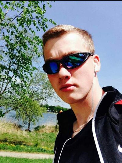  ,   Mark, 28 ,   