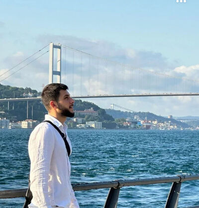  ,   Vahil, 32 ,   ,   