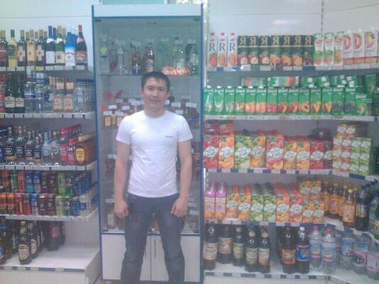  ,   Diyor, 31 ,   ,   