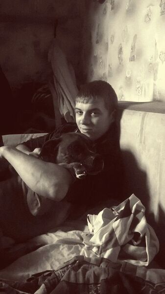  ,   Viktor, 29 ,   ,   