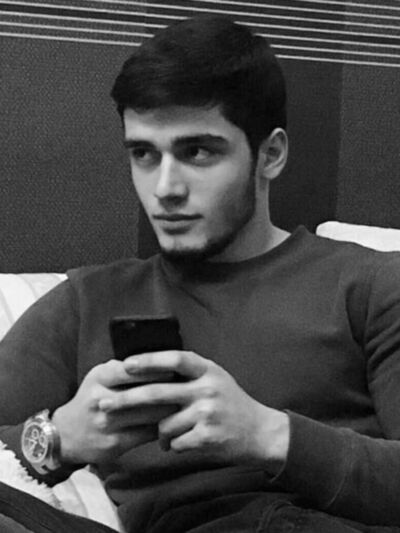  ,   Fuddi, 19 ,   ,   