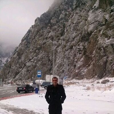  -,   Samvel, 42 ,   