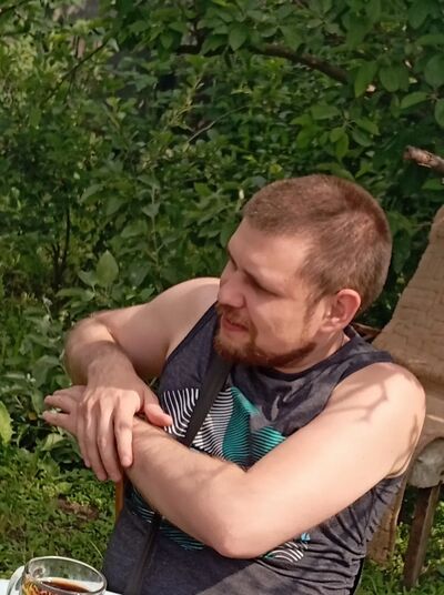 ,   Konstantin, 29 ,   c 